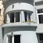 Godinho's House Bed & Breakfast 4*