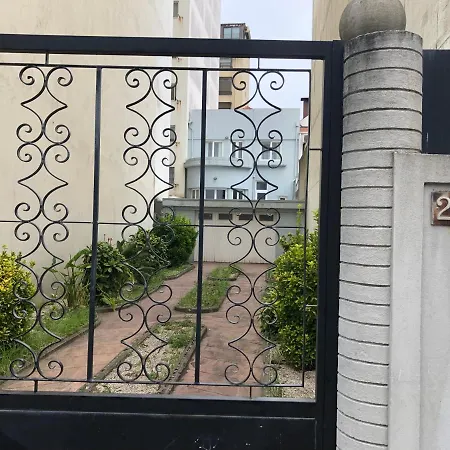 Godinho's House 住宿加早餐酒店 马托西纽什