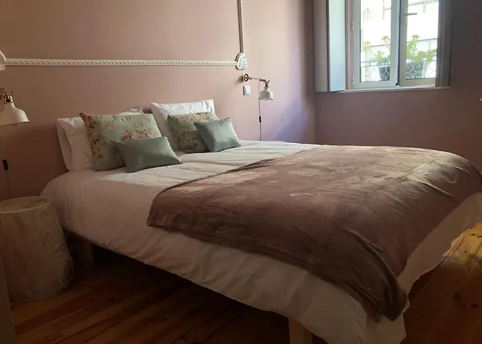 Godinho's House 住宿加早餐酒店 马托西纽什