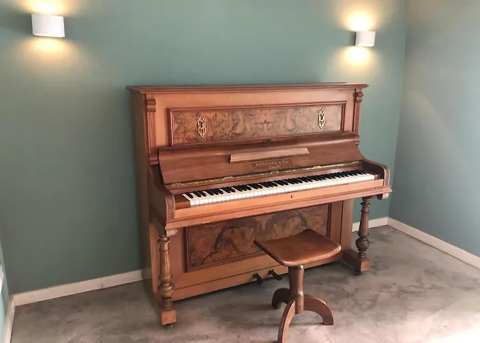 Bed & Breakfast Godinho's House 4*